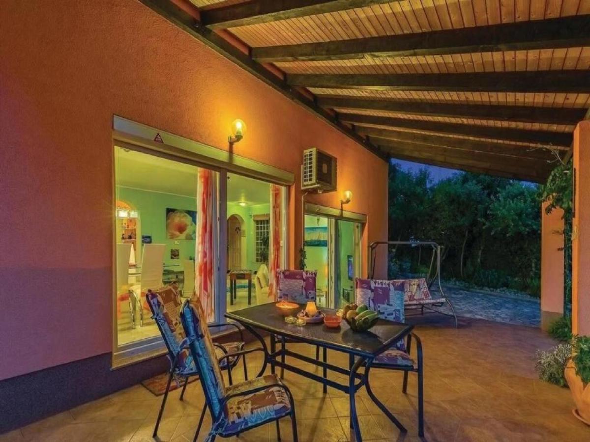 Villa Mery Šmrika Exterior foto